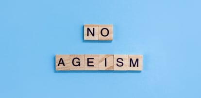 AdobeStock_469578357 - no ageism - LOW