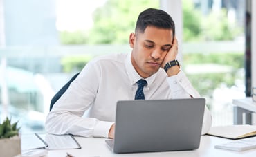 disengaged employee at work